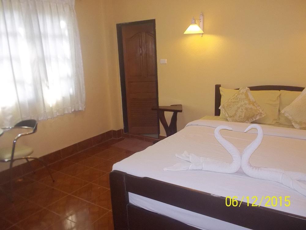 Rin Beach Resort Hat Rin Buitenkant foto